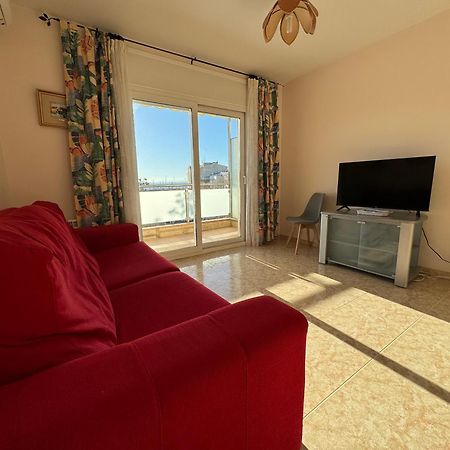 Piso En El Centro Con Vistas Al Mar Y Balcon Apartment Roses Exterior photo