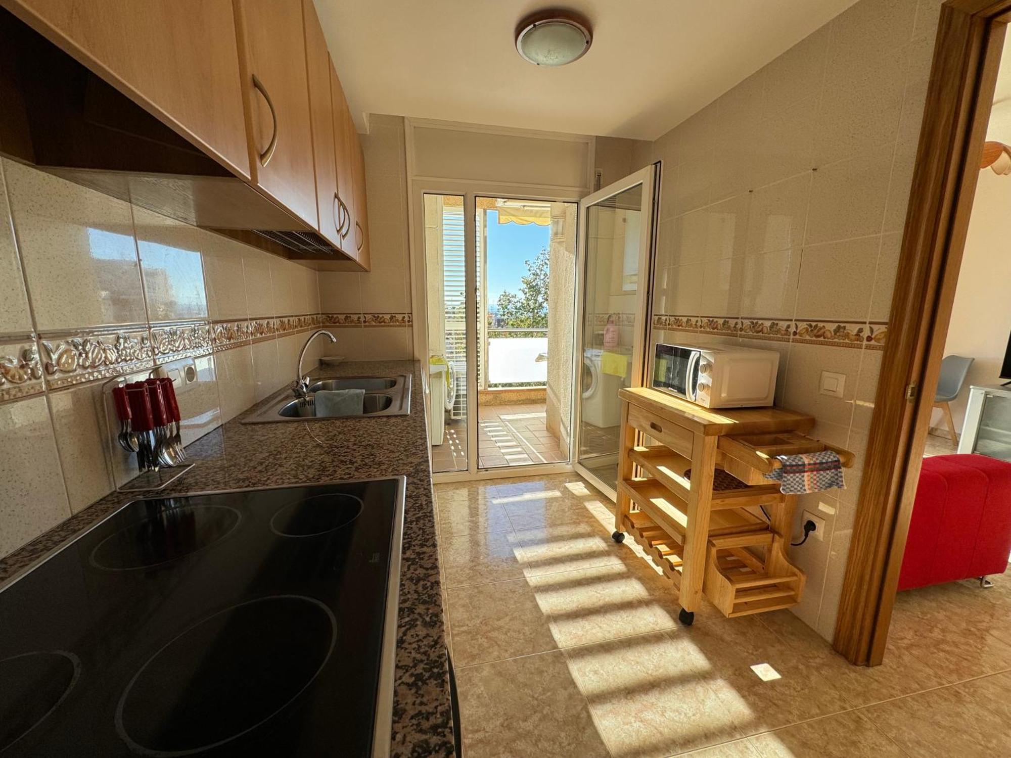 Piso En El Centro Con Vistas Al Mar Y Balcon Apartment Roses Exterior photo